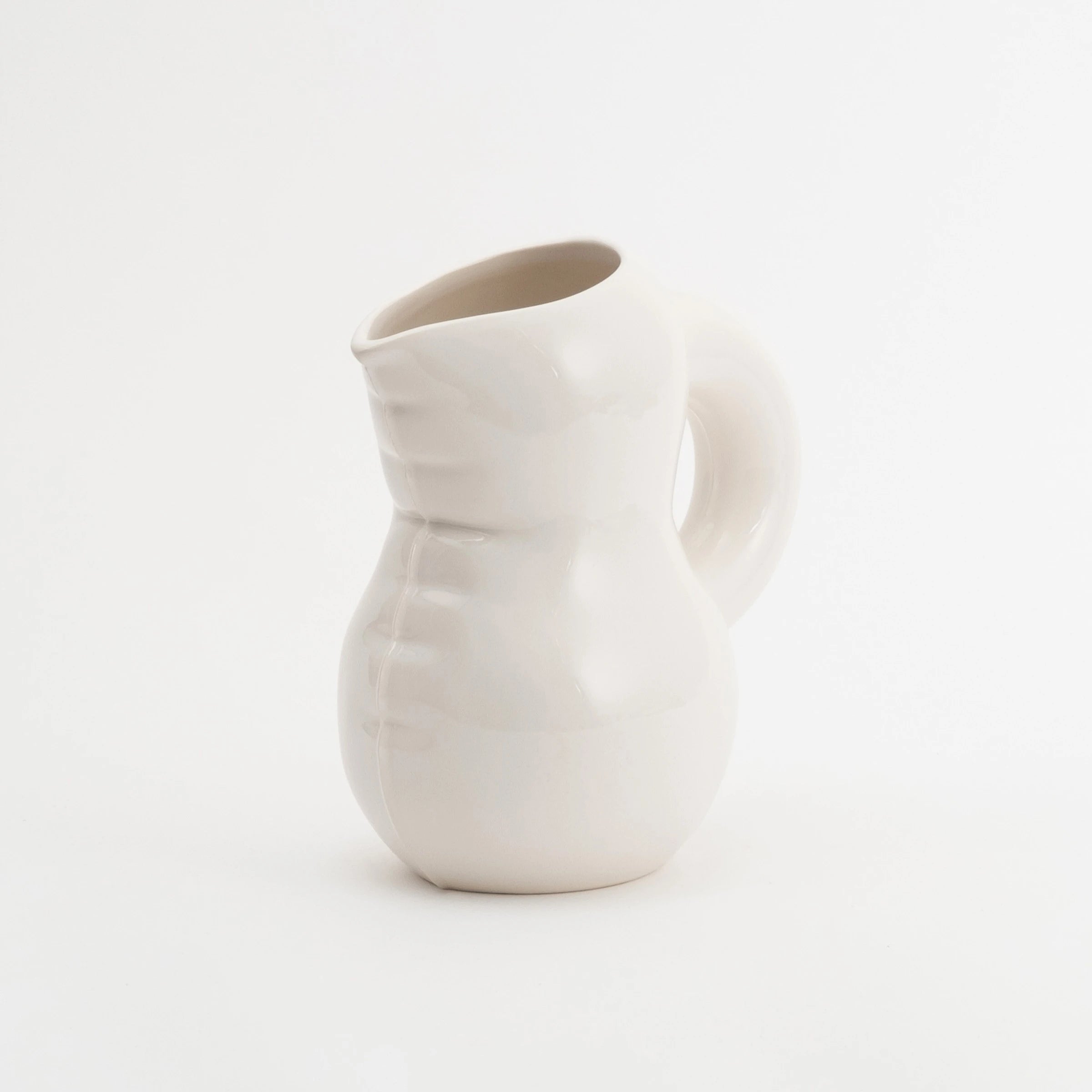 Jug 'Emily' Bone gloss