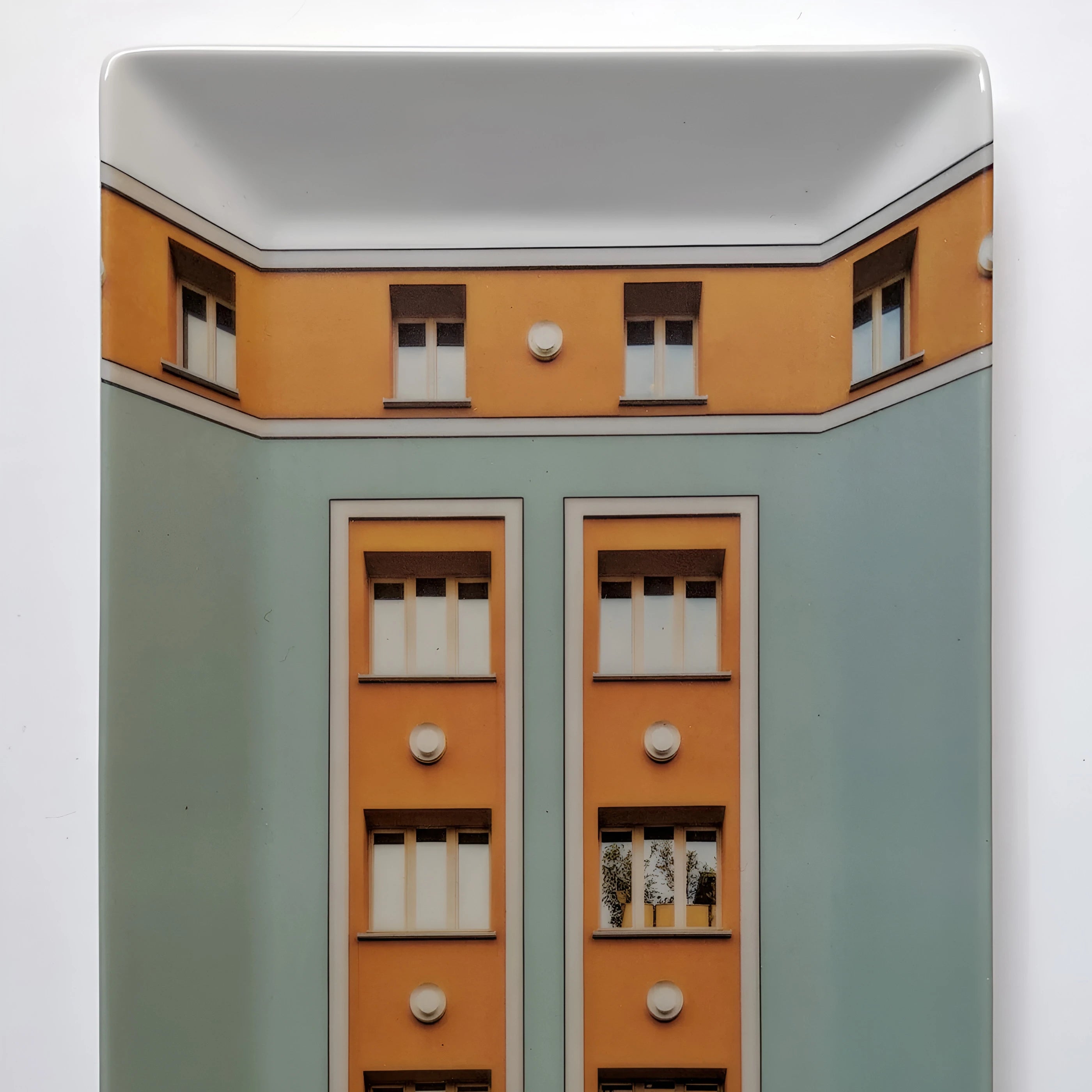 La Finestra sul Cortile Urban Facade Trinket Tray